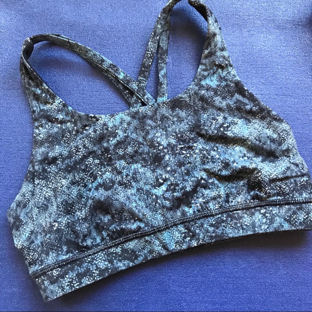 Lululemon EUC energy Bra Nulux 6